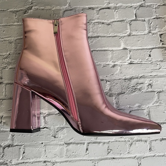 PUBLIC DESIRE | Empire Pointed Toe Ankle Boots - Picture 6 of 13